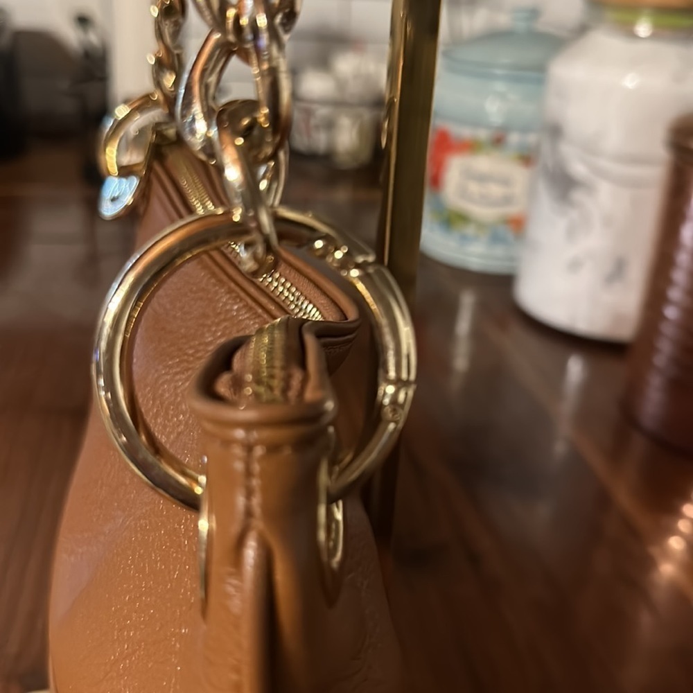 Michael Kors purse. Camel color. Beautiful - Picture 2 of 13